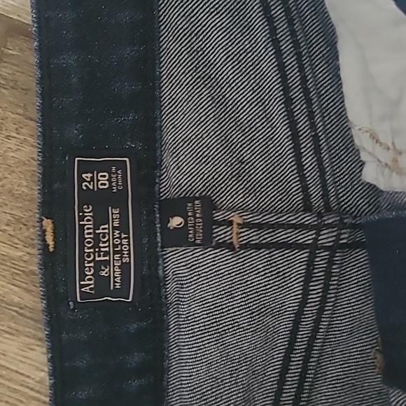 A&F 00 Shorts - Picture 4 of 6